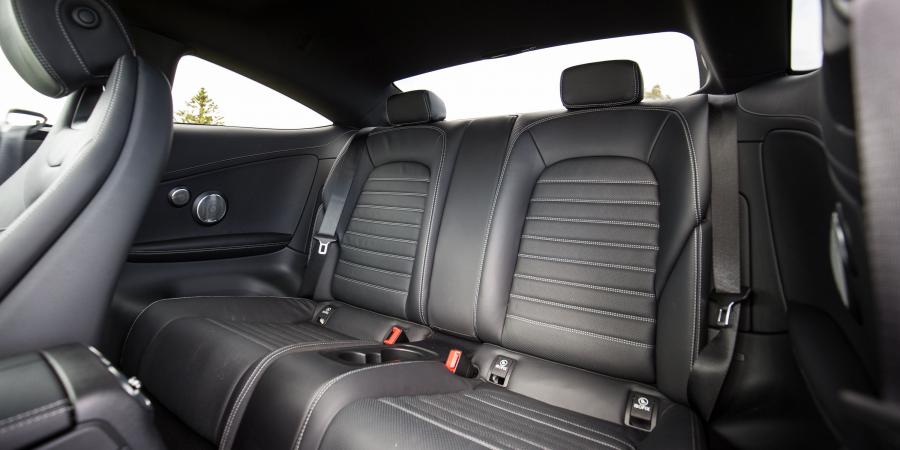 Интерьер Mercedes-Benz C300 Coupe AMG Line 2016 года  (AU) (фото 7 из 30)